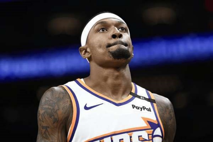 比尔让出 3 号球衣，助力保罗续写 CP3 传奇